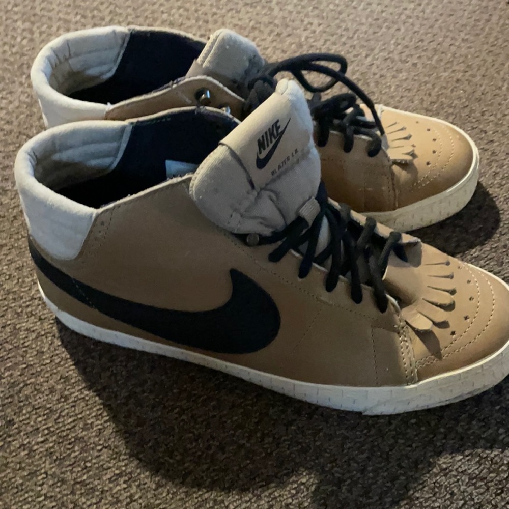 Nike high tops